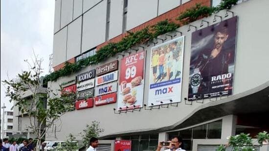 ଓଡ଼ିଆରେ ନାମଫଳକ ନ ଲେଖିଲେ ନିଆଯିବ କାର୍ଯ୍ୟାନୁଷ୍ଠାନ