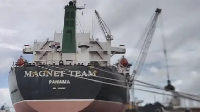 ପାରାଦୀପ ବନ୍ଦରରେ ଲାଗିଥିବା ପଣ୍ୟବାହୀ ଜାହାଜକୁ ଗିରଫ ପାଇଁ ନିର୍ଦ୍ଦେଶ ଦେଲେ ହାଇକୋର୍ଟ