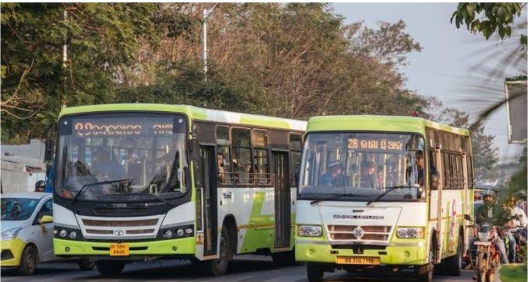 ପୁଣି ଜୀବନ ନେଲା ଆମ ବସ୍‌