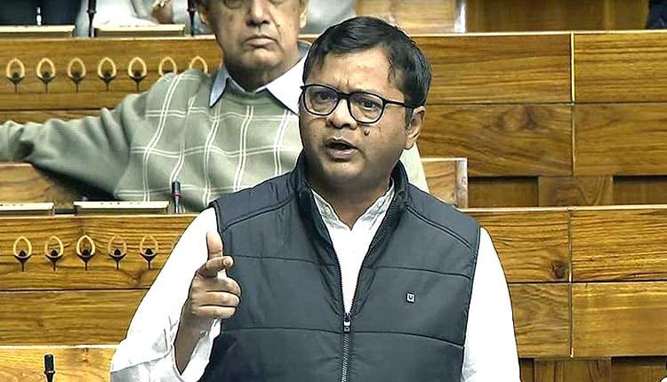 ଅବିଭକ୍ତ କୋରାପୁଟରେ ୬୮୬ ସରକାରୀ ସ୍କୁଲ ବନ୍ଦ/ମିଶ୍ରଣ ନେଇ ଲୋକସଭାରେ ସାଂସଦଙ୍କ ଦାବି