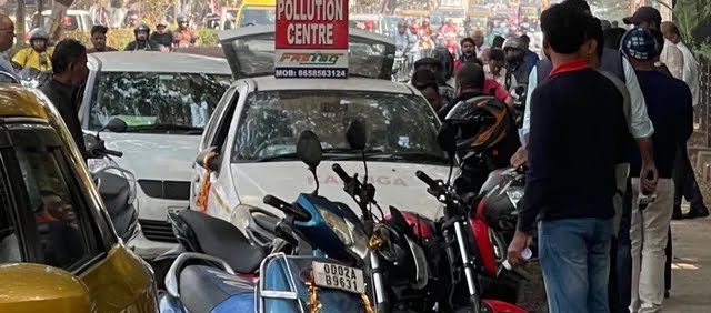 ଗାଡ଼ି ଚାଳକଙ୍କୁ ଆଶ୍ବସ୍ତି, ଫେବ୍ରୁଆରୀ ପହିଲାକୁ ଘୁଞ୍ଚିଲା ବୈଧ ପ୍ରଦୂଷଣ ପ୍ରମାଣପତ୍ର ବିନା ଇନ୍ଧନ ମନା ନିଷ୍ପତ୍ତି